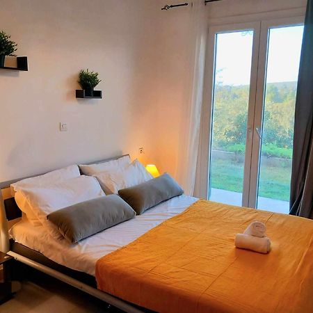 4T Apartments อาร์กอสโตลี ภายนอก รูปภาพ