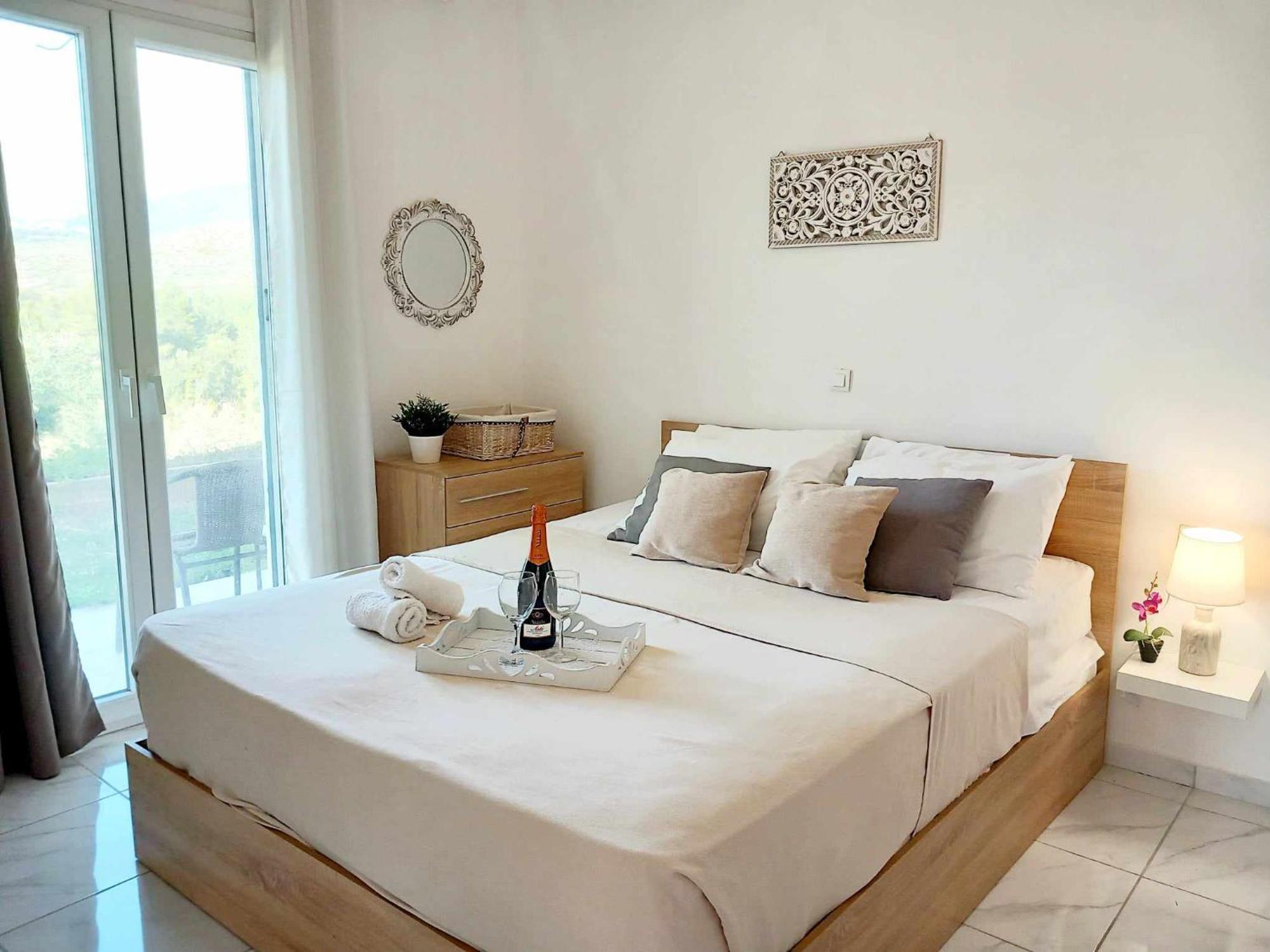 4T Apartments อาร์กอสโตลี ภายนอก รูปภาพ