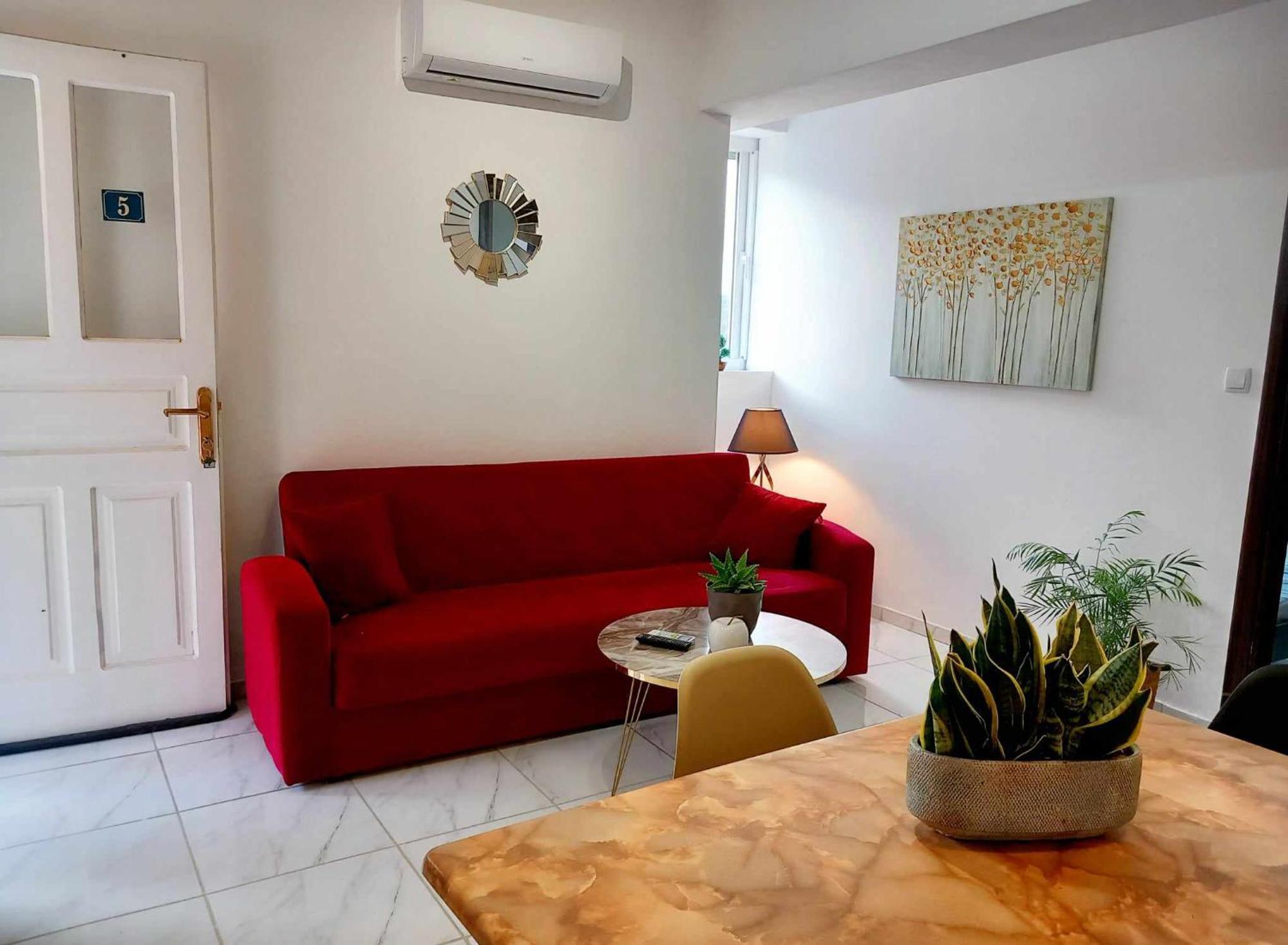 4T Apartments อาร์กอสโตลี ภายนอก รูปภาพ