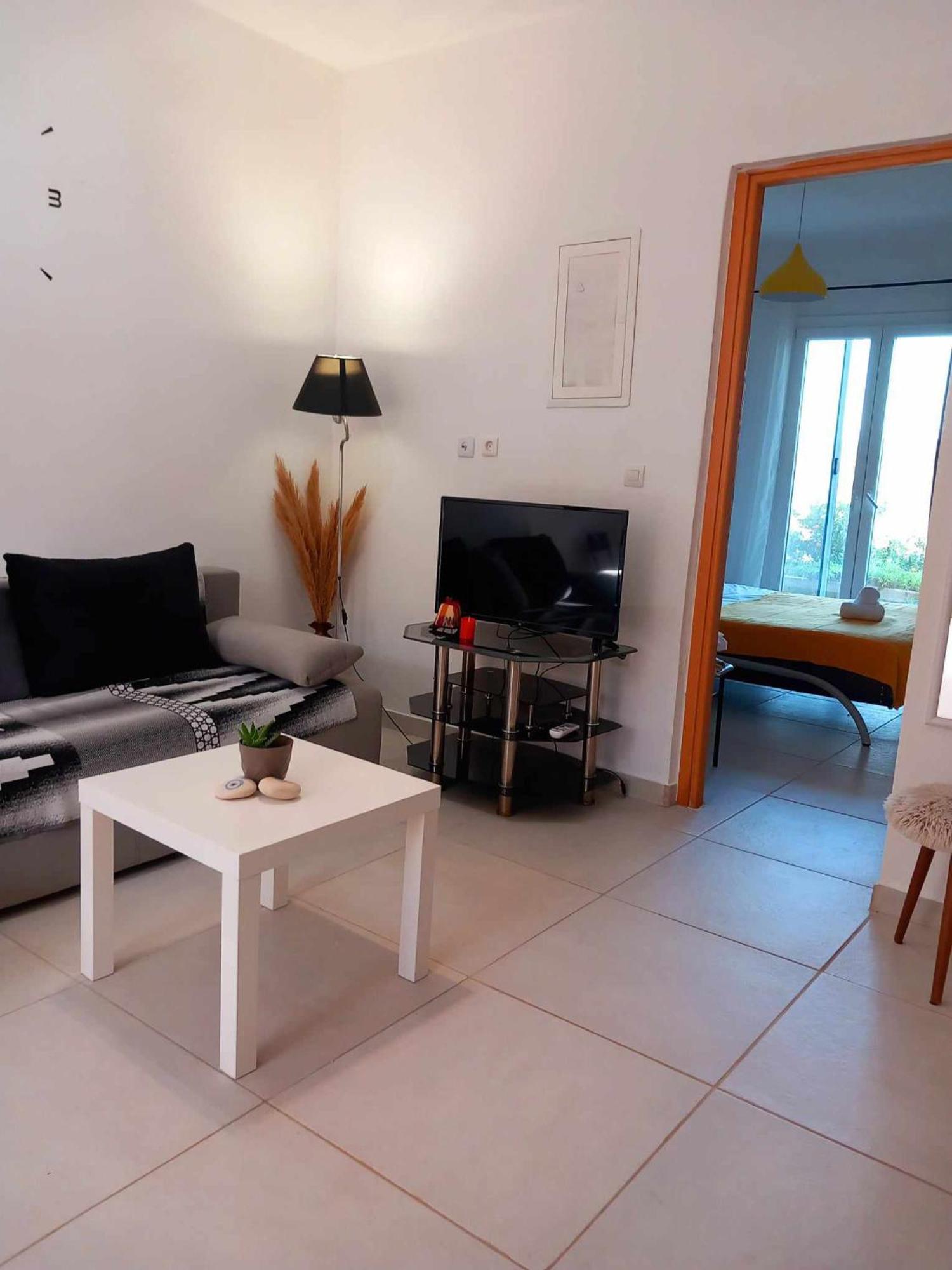 4T Apartments อาร์กอสโตลี ภายนอก รูปภาพ