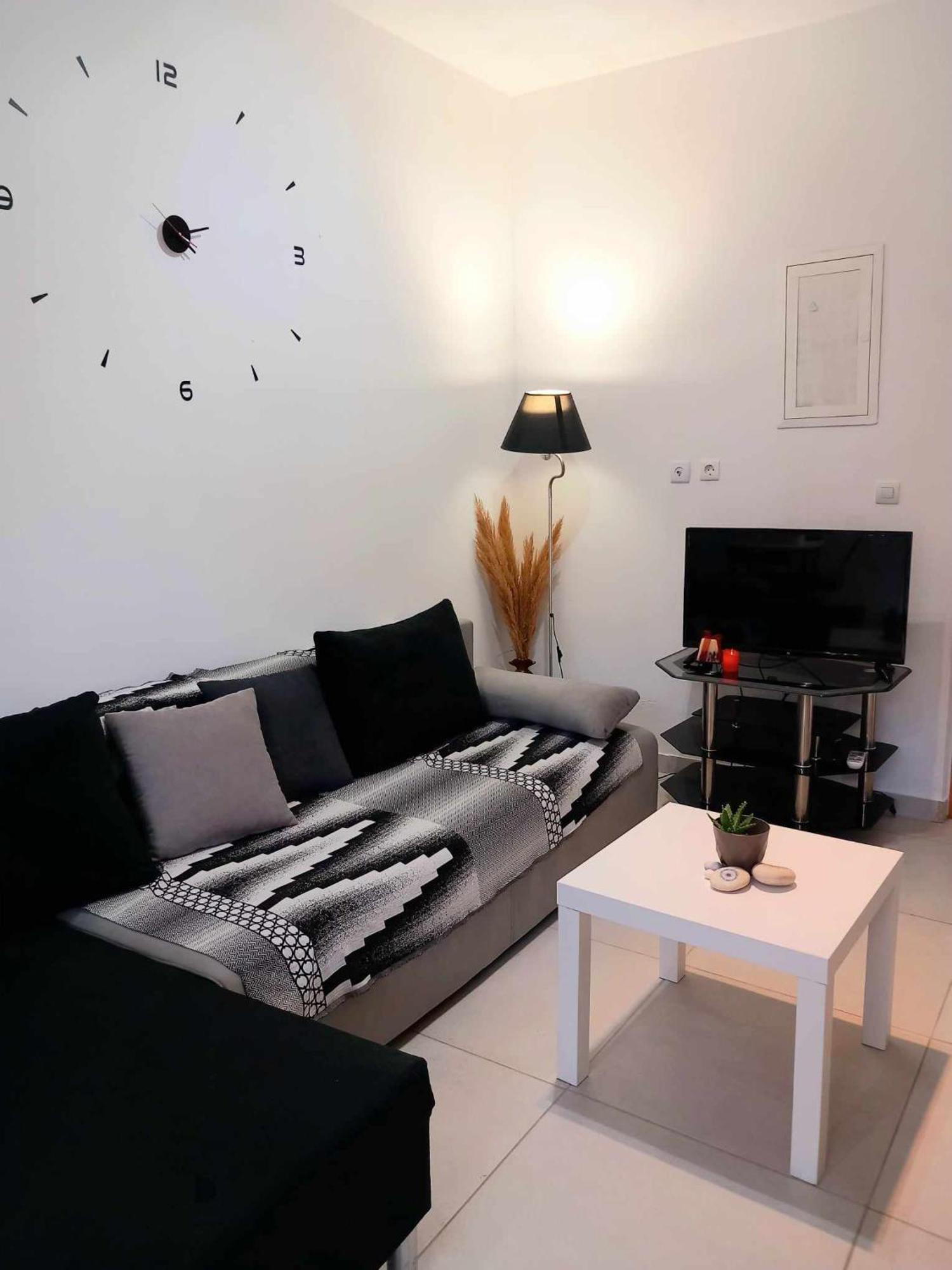 4T Apartments อาร์กอสโตลี ภายนอก รูปภาพ