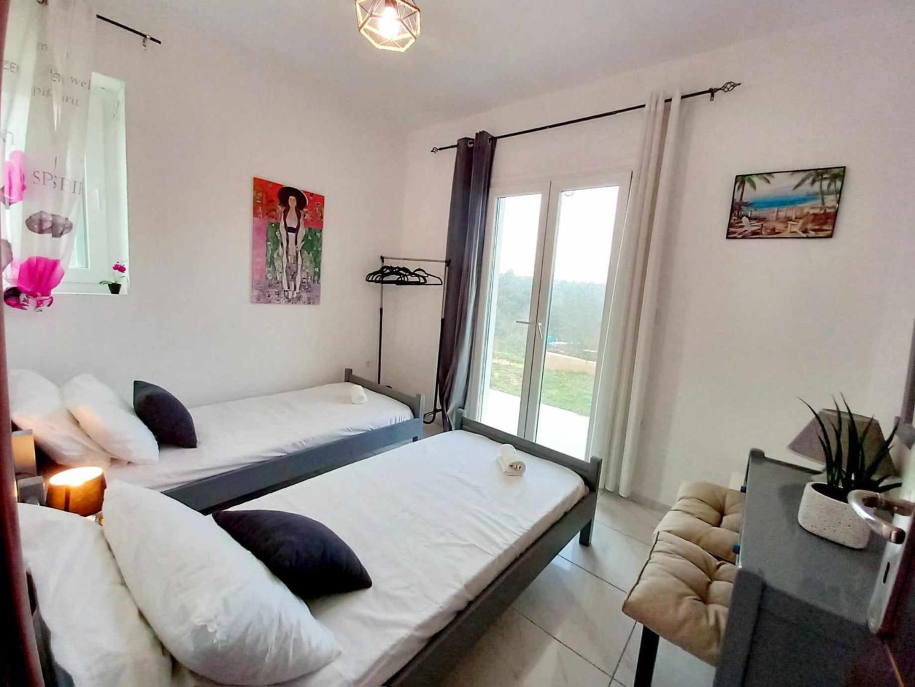 4T Apartments อาร์กอสโตลี ภายนอก รูปภาพ