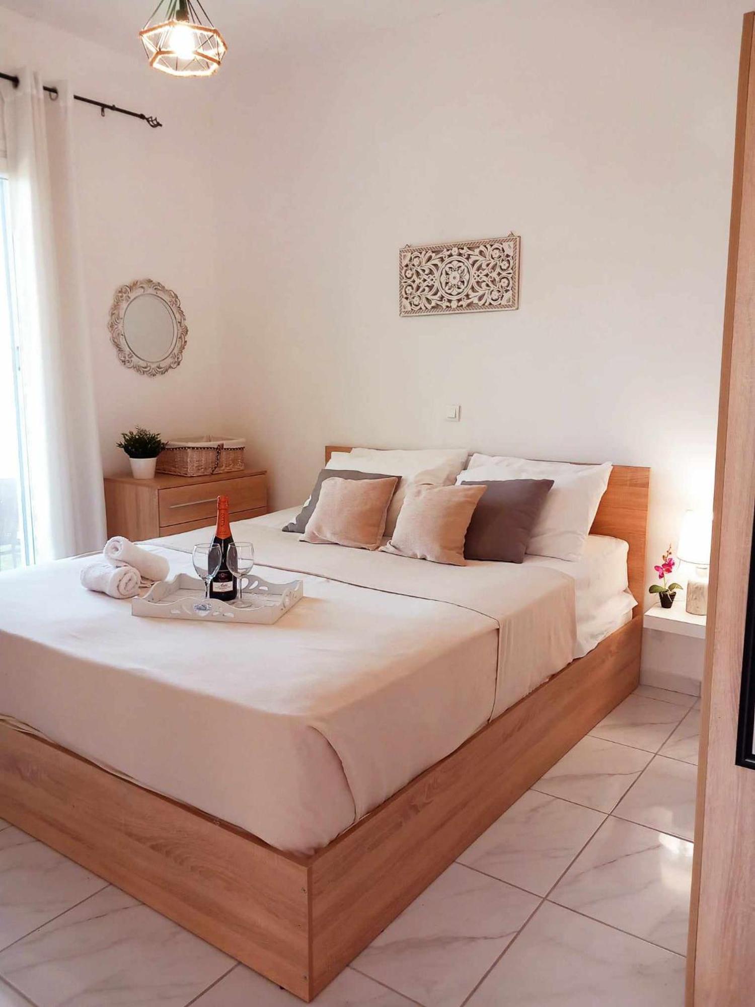4T Apartments อาร์กอสโตลี ภายนอก รูปภาพ