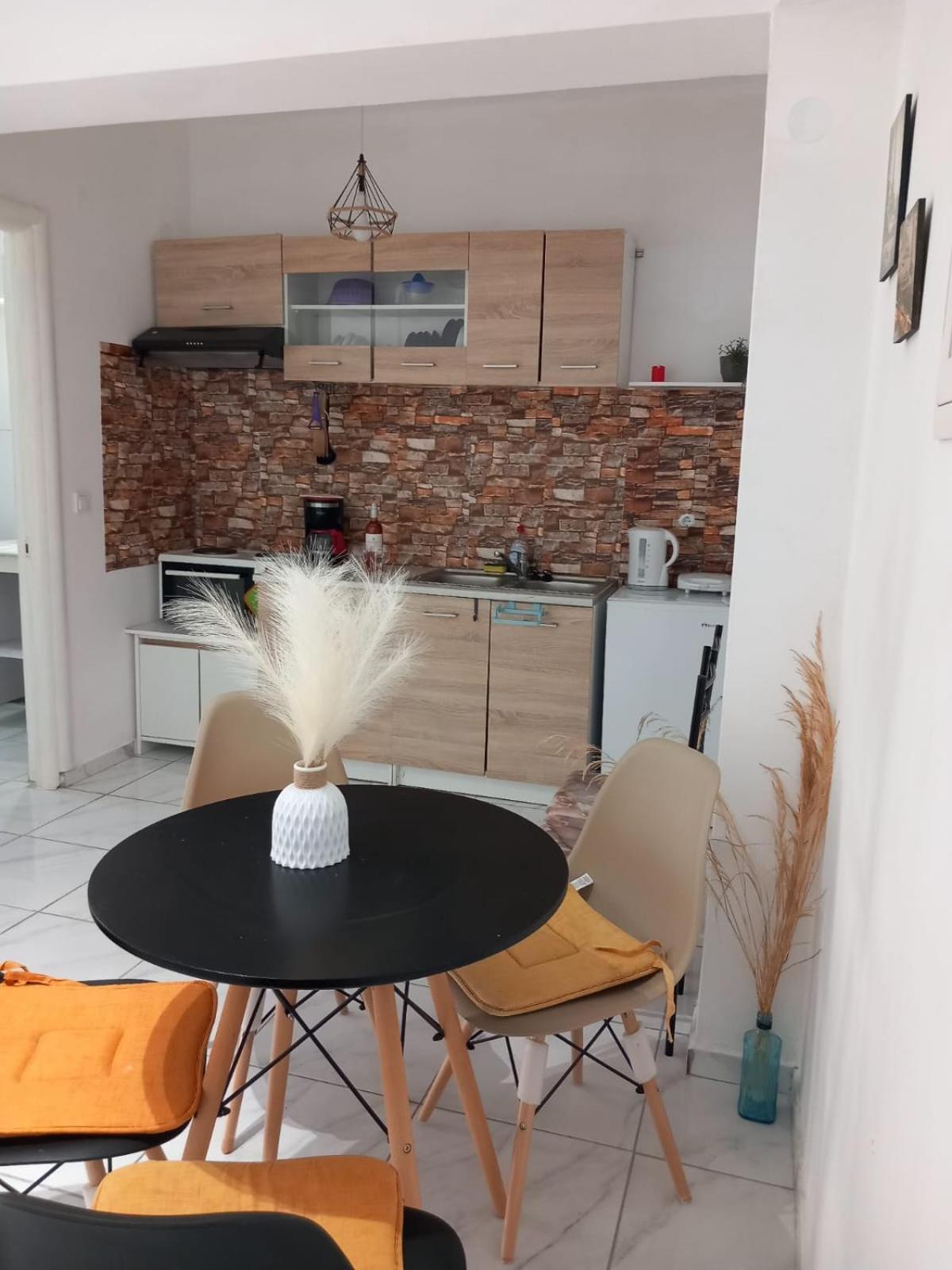 4T Apartments อาร์กอสโตลี ภายนอก รูปภาพ