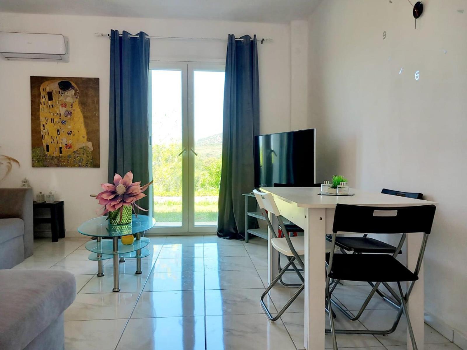 4T Apartments อาร์กอสโตลี ภายนอก รูปภาพ