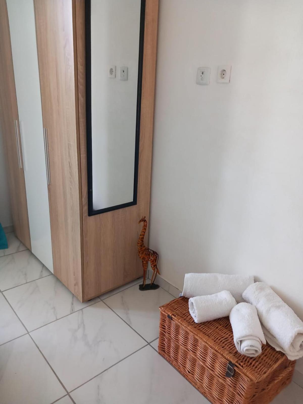 4T Apartments อาร์กอสโตลี ภายนอก รูปภาพ